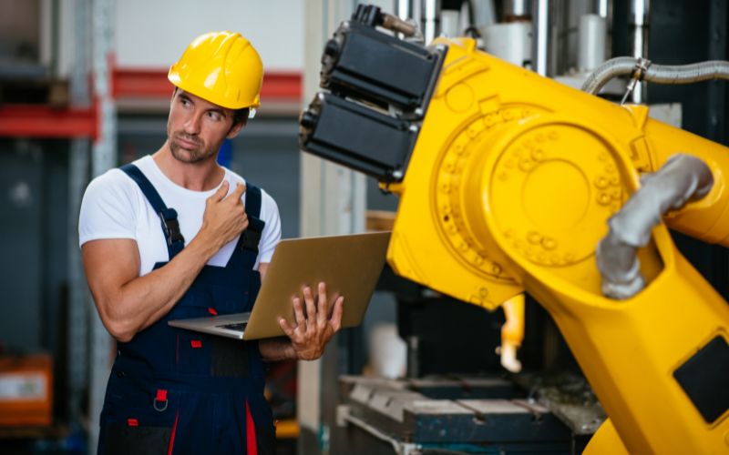 Ngành cơ khí chế tạo máy