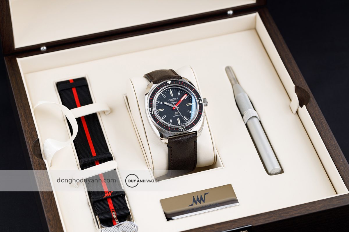 Có phải đồng hồ có tần số dao động cao sẽ chính xác hơn tần số dao động thấp?