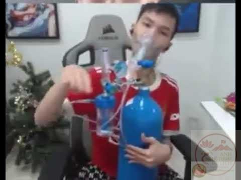 Tú Sena thở oxy