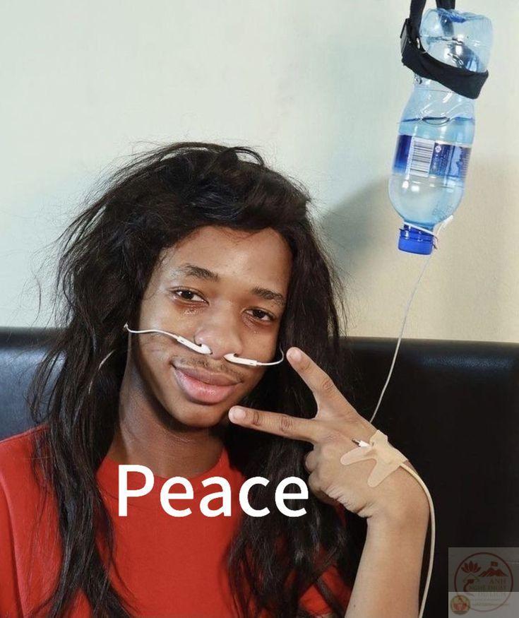 Hình chế hài hước phản ánh sự nghẹt thở khi xem phim gay cấn hoặc kịch bản bất ngờ