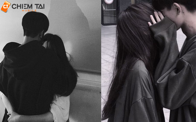 Tạo dáng cặp đôi che mặt âu yếm, tình tứ bên nhau