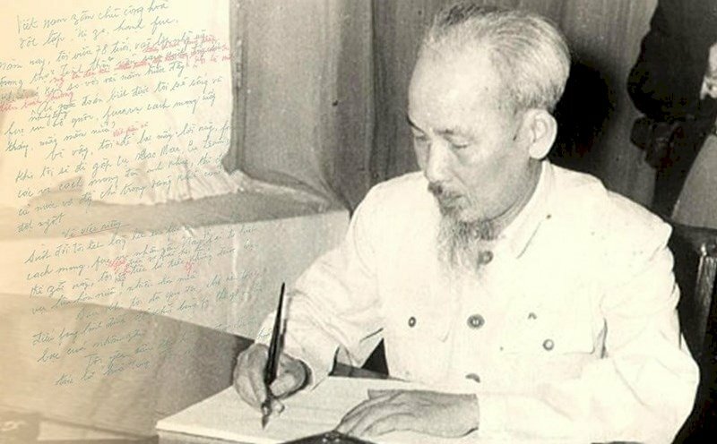 Hình ảnh Bác Hồ viết di chúc - InKyThuatSo