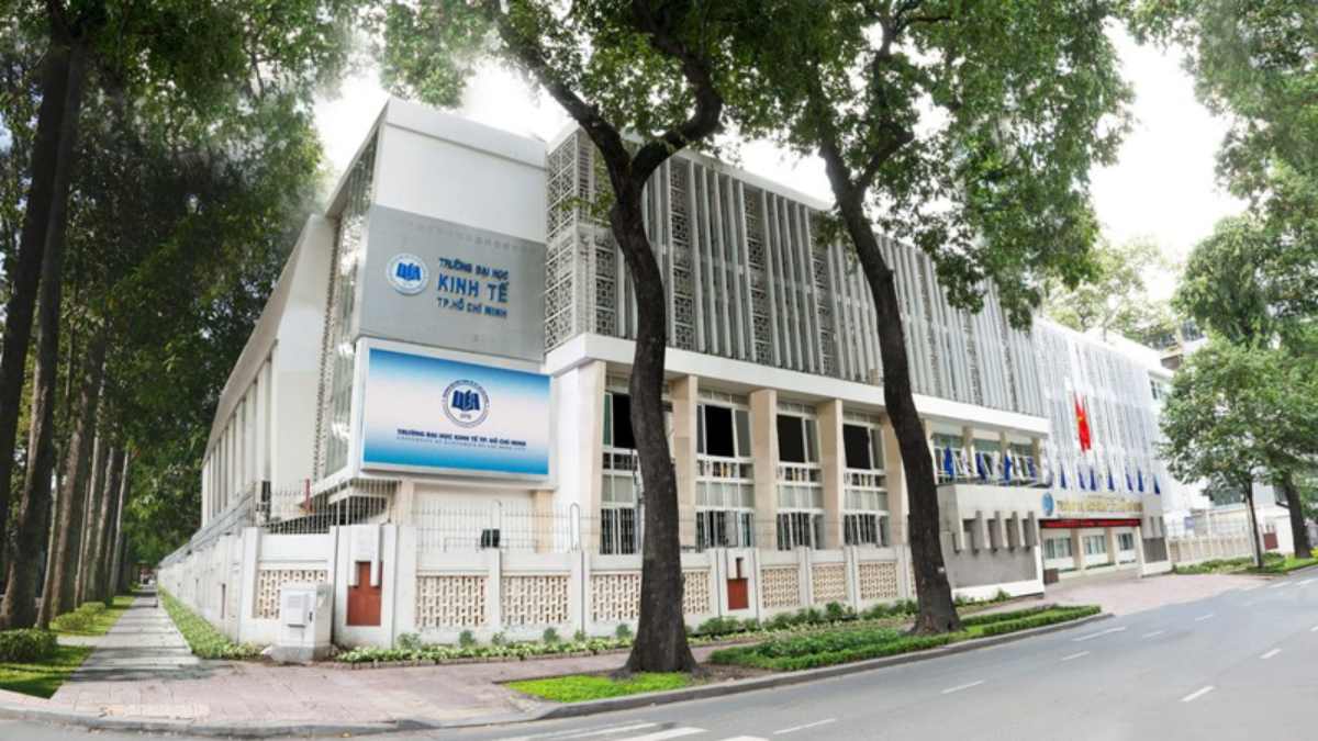 Học phí UEH 2025 - 2026 cập nhật mới, chính xác nhất