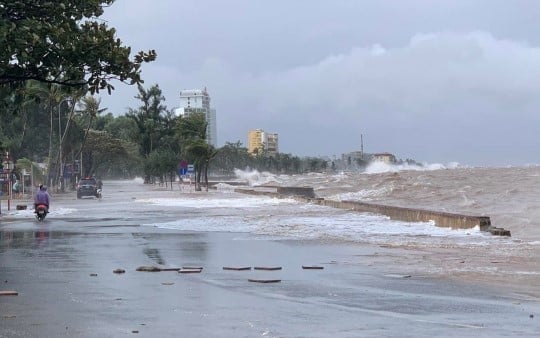 Trong 3 tháng tới, khả năng có số lượng bão và áp thấp nhiệt đới (ATNĐ) trên Biển Đông và ảnh hưởng đến nước ta có khả năng cao hơn trung bình nhiều năm. Ảnh: Công an nhân dân.