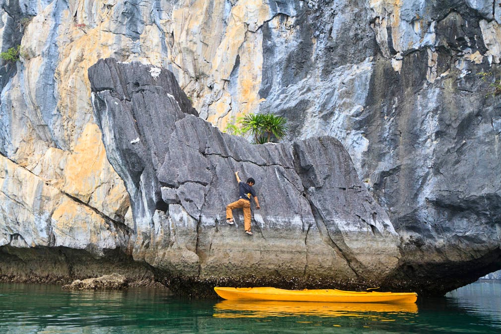 Rock climbing in Cat Ba Island