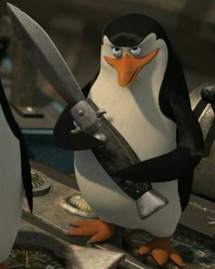 Tức quá mà vẫn phải cười cho lịch sự