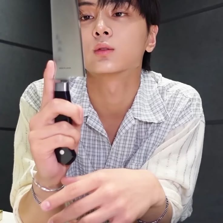 Tui không nói nhiều, chỉ cần bạn hiểu ý