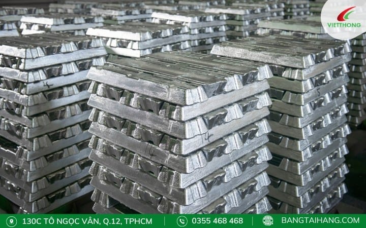 Thỏi nhôm thành phẩm sau khi luyện chế