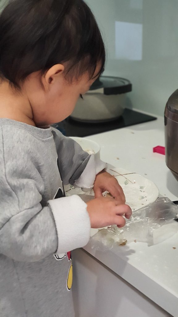 Bám mẹ - Nhõng nhẽo - giai đoạn trên 1 tuổi 16