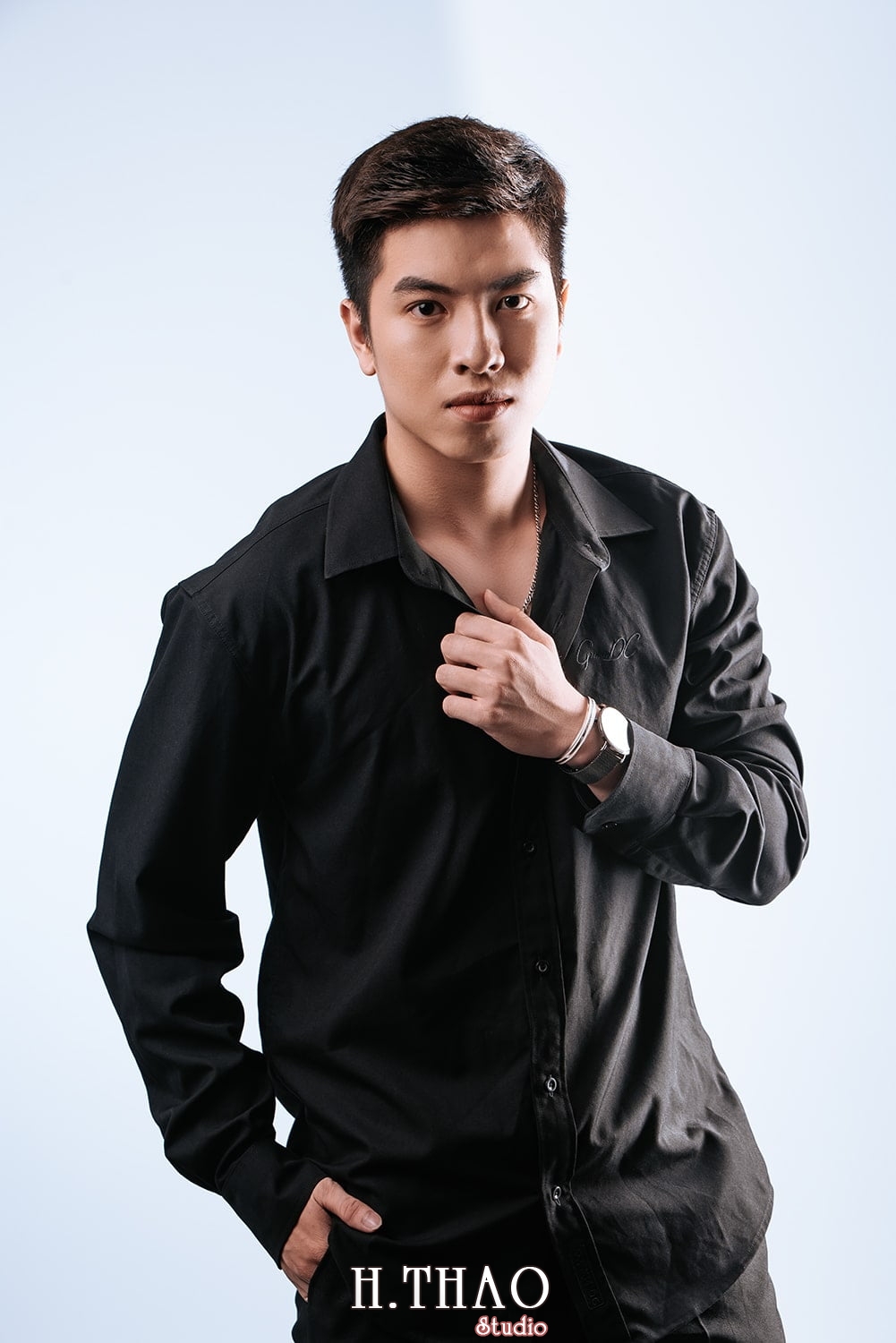 Anh nam ngau dep 2 - 35 cách tạo dáng chụp ảnh nam ngầu chất ngất - HThao Studio