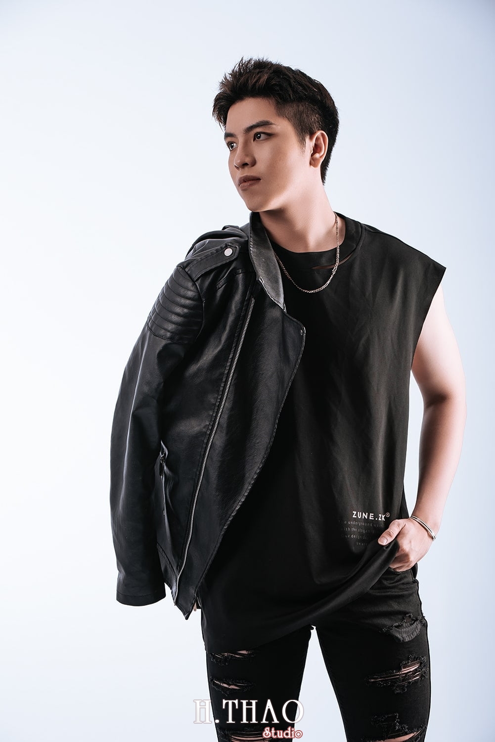 Anh nam ngau dep 3 - 35 cách tạo dáng chụp ảnh nam ngầu chất ngất - HThao Studio