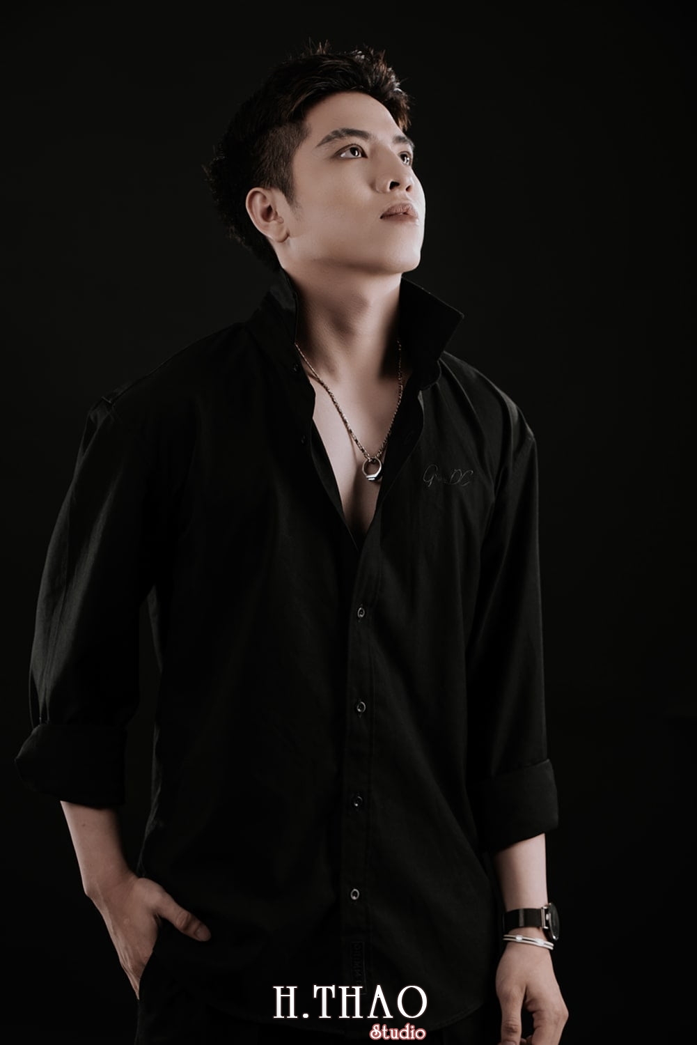 Anh nam ngau dep 5 - 35 cách tạo dáng chụp ảnh nam ngầu chất ngất - HThao Studio