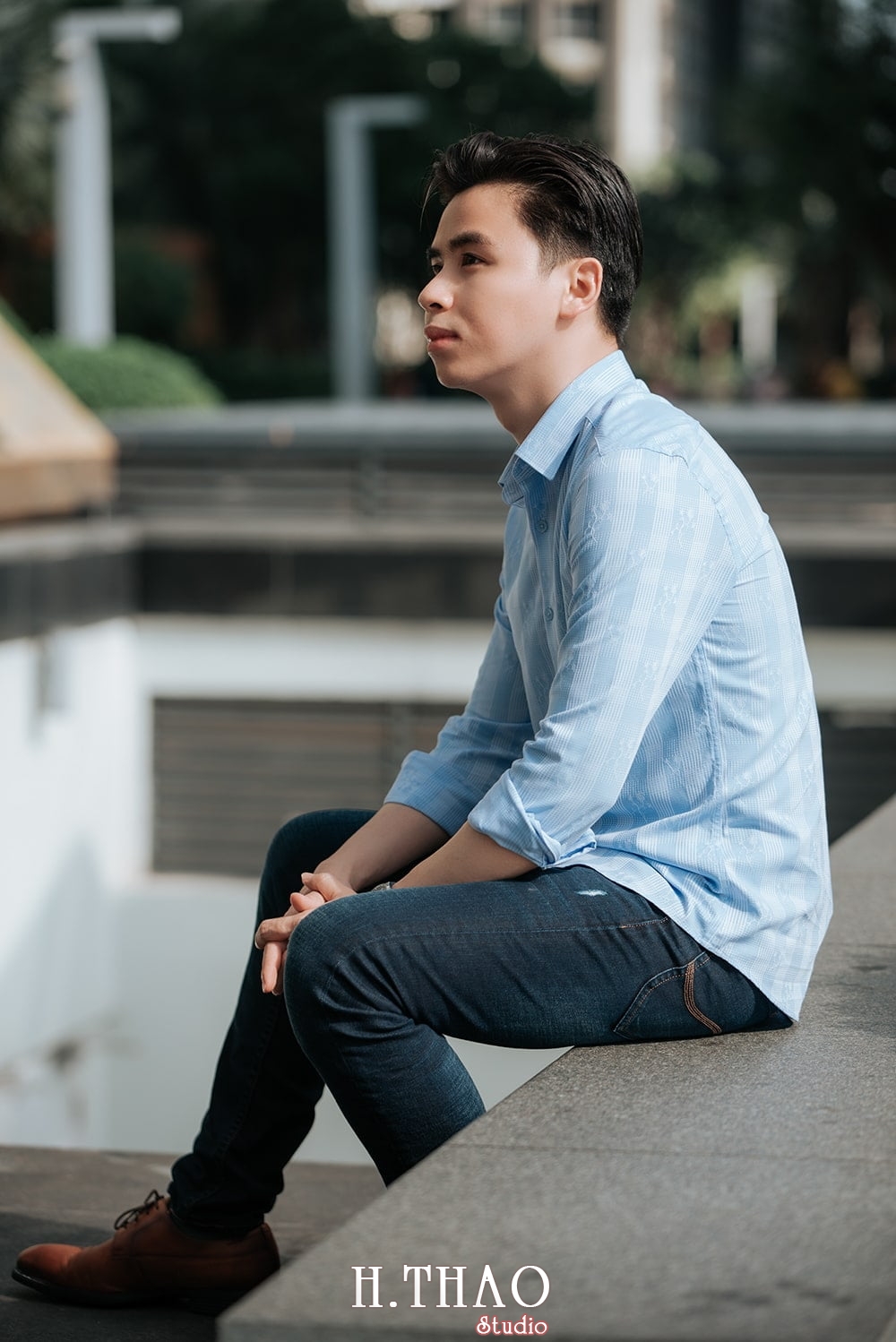 anh nam ngau 1 - 35 cách tạo dáng chụp ảnh nam ngầu chất ngất - HThao Studio