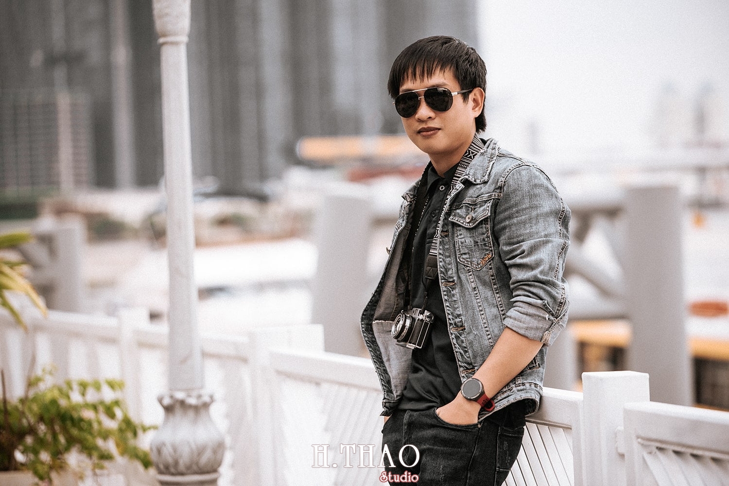 Anh nam ngau 2 - 35 cách tạo dáng chụp ảnh nam ngầu chất ngất - HThao Studio