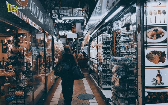 Thương mại là gì? Vai trò cụ thể và đặc trưng cơ bản