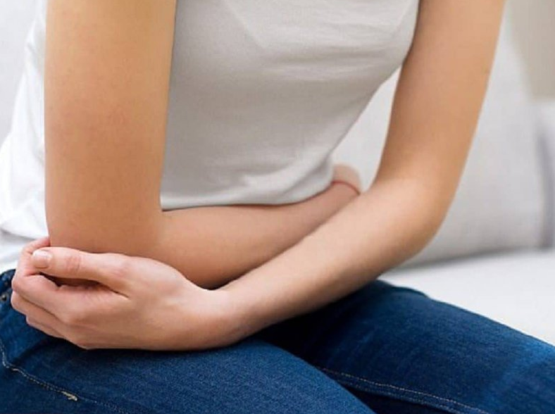 Đau bụng dưới âm ỉ là do những bệnh lý gì?