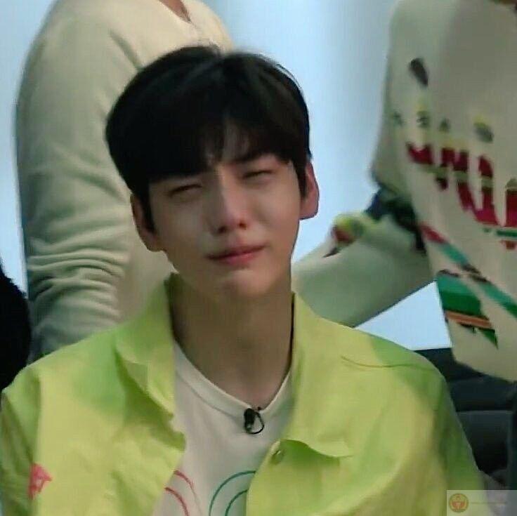 Không ai nhận ra bạn đau, nếu bạn vẫn cười