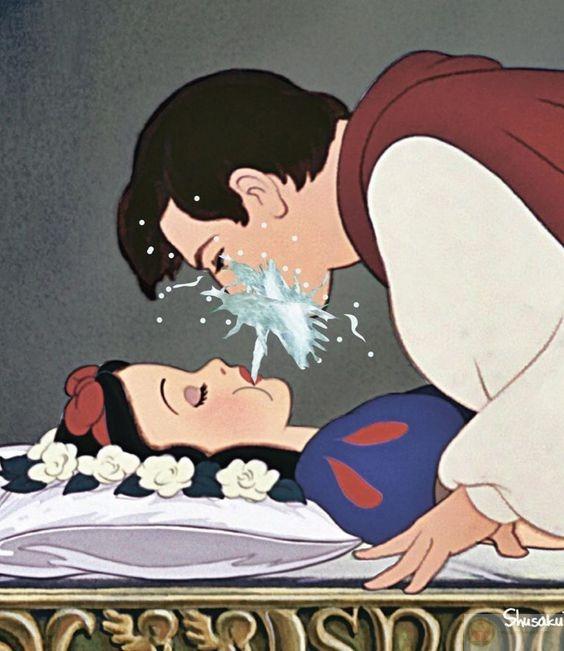 Meme công chúa phun nước