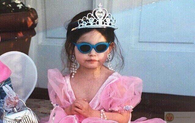 Lúc dịu dàng, lúc lạnh lùng - tuỳ tâm trạng