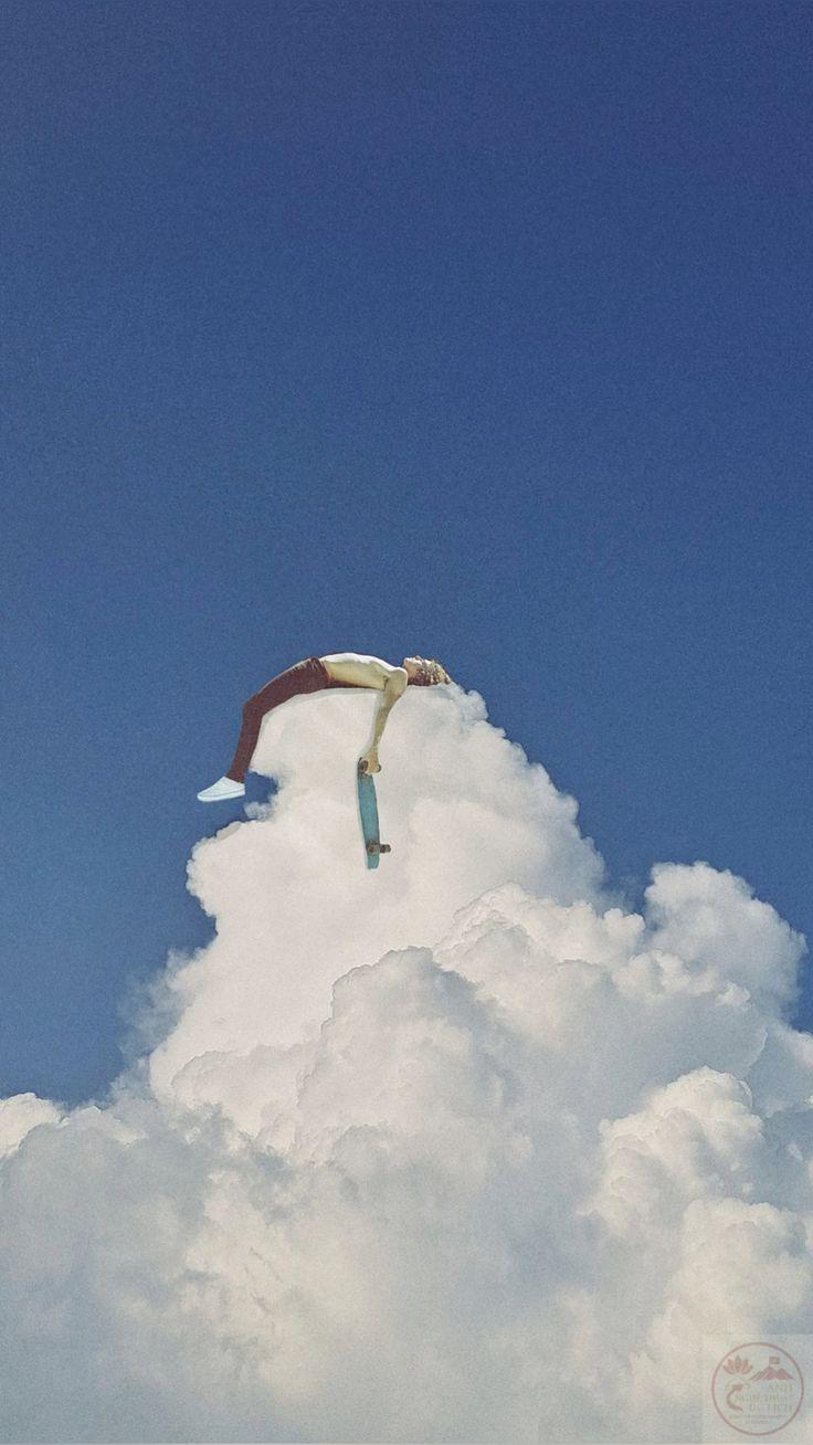 Trong khoảng trời buồn, kỷ niệm xưa bỗng ùa về