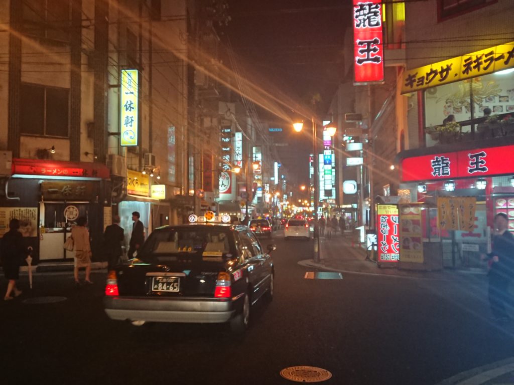 golden-gai-pho-den-do-kabukicho-tokyo