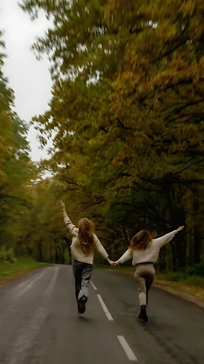 hình nền bạn thân là người thật đẹp 4K cho điện thoại