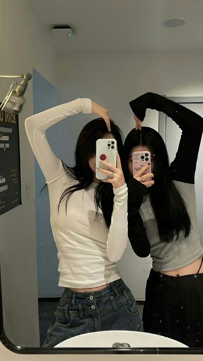 nền bạn thân là người thật buồn cười đẹp 4K cho iphone