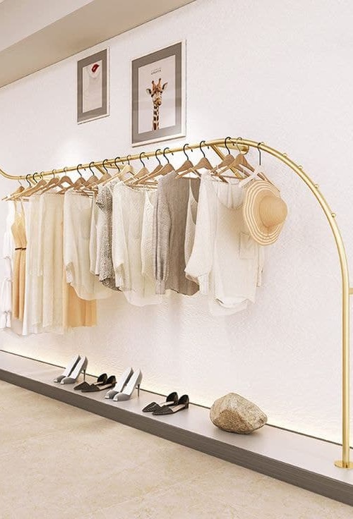 Phơi quần quần áo