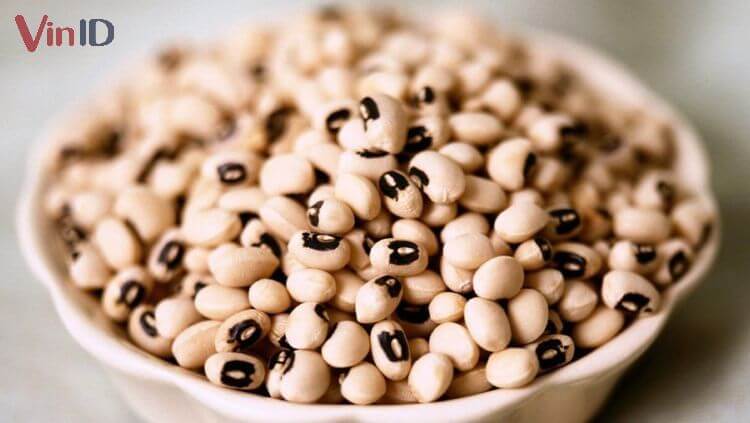 Khâu lựa chọn đậu trắng mẩy, ngon đạt chuẩn 