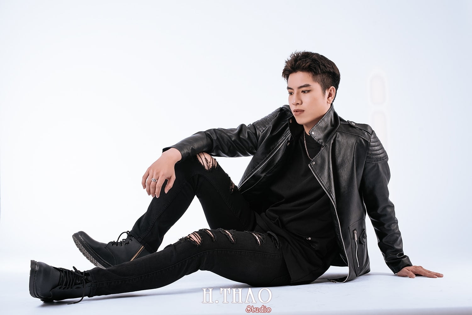 Anh nghe thuat nam 12 - TOP #6 concept chụp ảnh nam nghệ thuật cực chất - HThao Studio