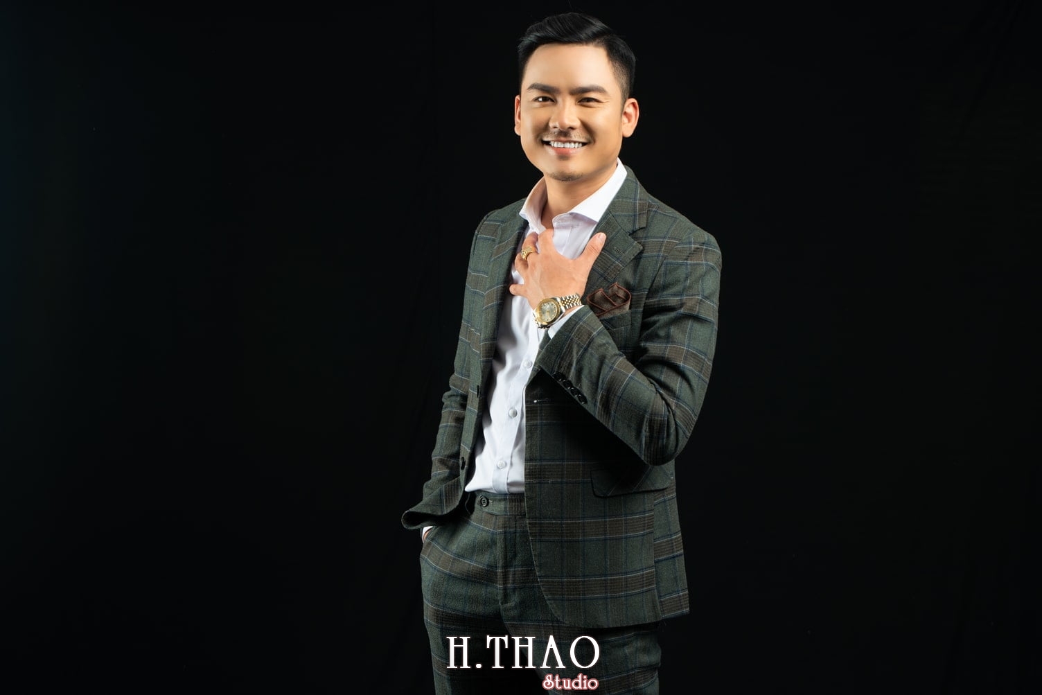 Anh Doanh nhan 38 - TOP #6 concept chụp ảnh nam nghệ thuật cực chất - HThao Studio