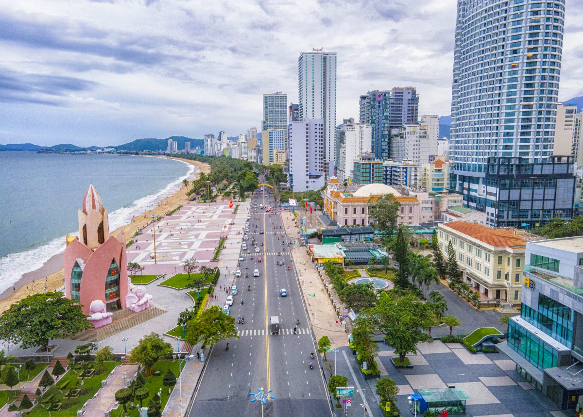 Sau khi sáp nhập, Khánh Hòa là tỉnh có tuyến quốc lộ 1A dài nhất Việt Nam với 210km