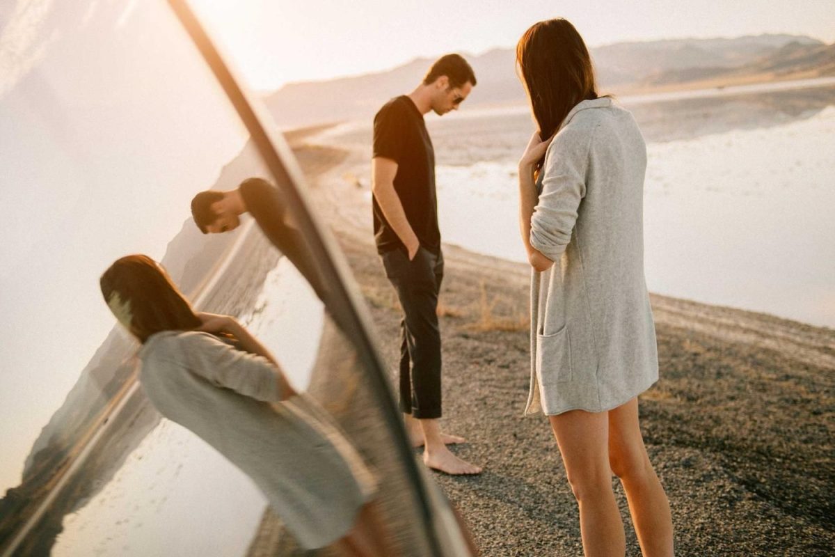 Dấu hiệu hai người đã hết duyên, càng ở bên càng đau khổ