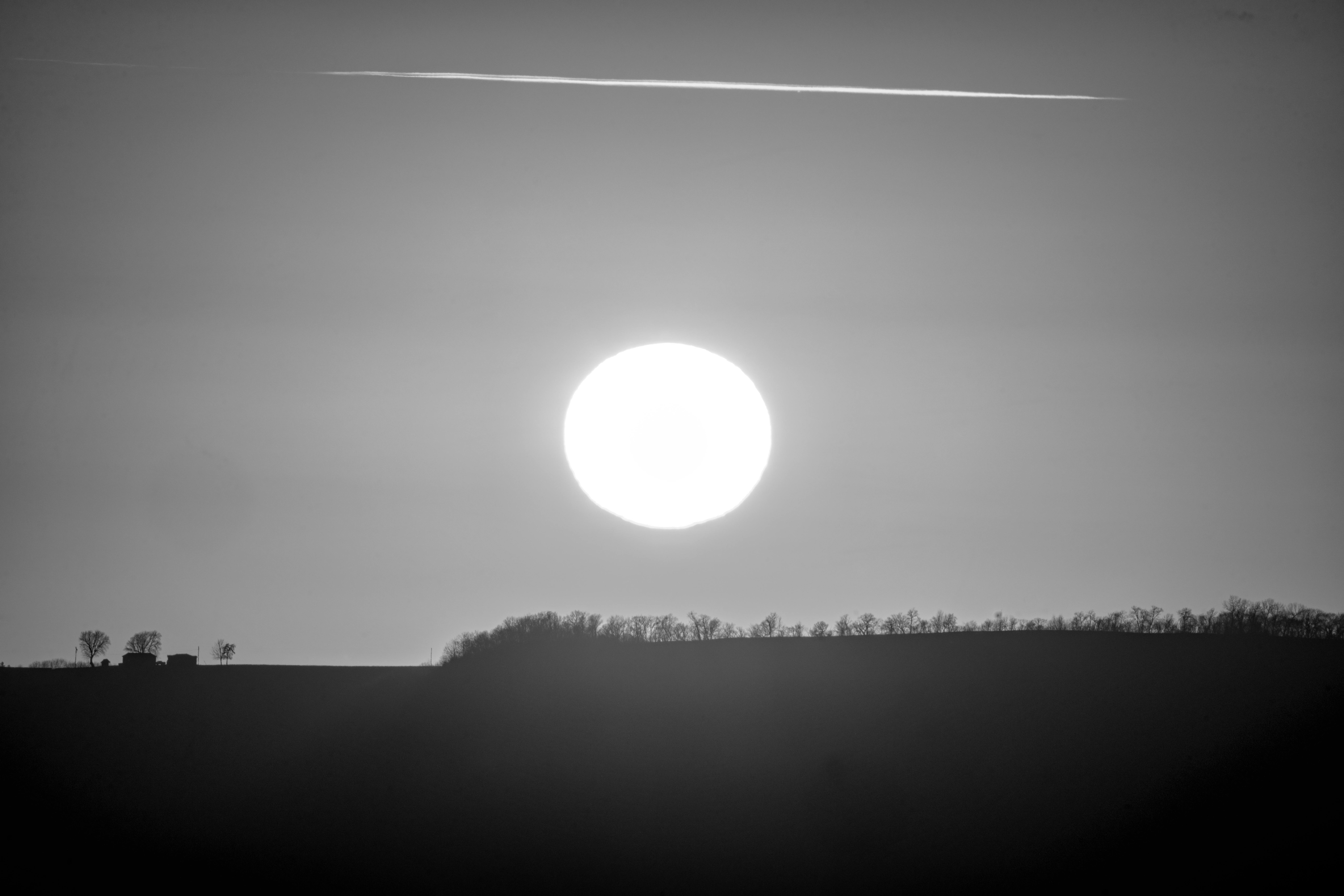 hình nền đen laptop 2025