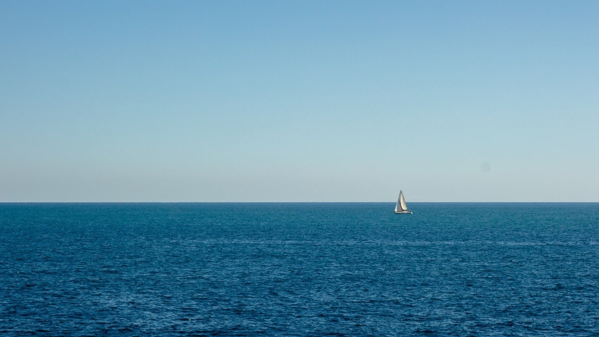 Hình PowerPoint biển đơn giản