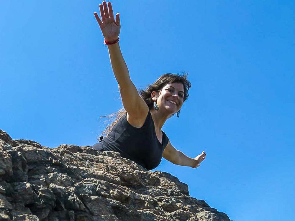 nomadic chica on the road-2