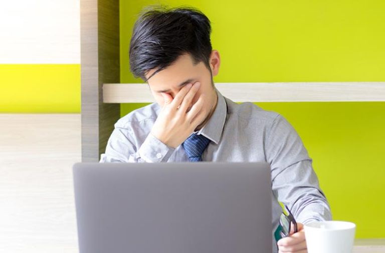 Loạn thị 1 bên mắt là gì? Dấu hiệu, cách chữa