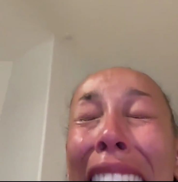 Lặng lẽ chịu đựng, chẳng cần ai hiểu lòng