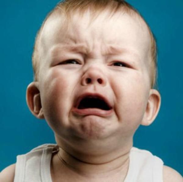 Nước mắt tuôn ra như chưa từng được rơi