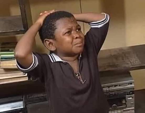 Tôi ghét phải khóc, nhưng lại chẳng thể ngăn được