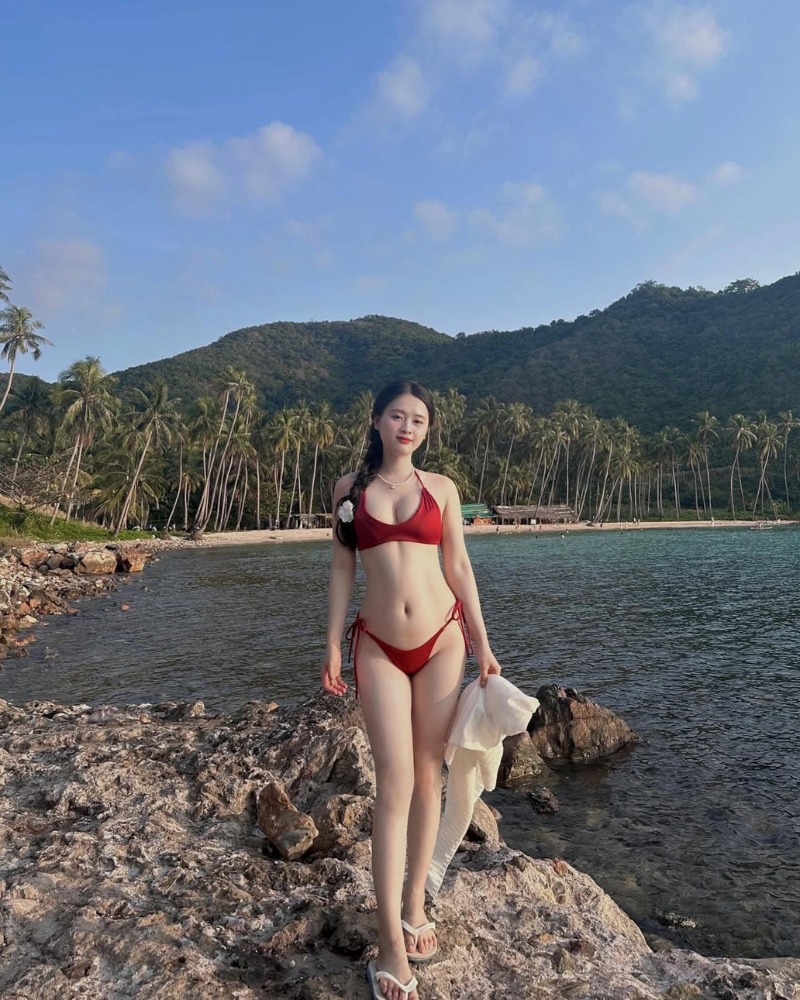 Hình gái đẹp có tâm hồn to tròn