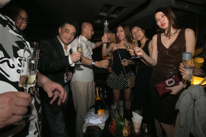 Giàu/ sang và những nan đề khác của lớp "quý tộc" mới