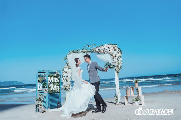 tao-dang-chup-anh-cuoi-o-bien-4