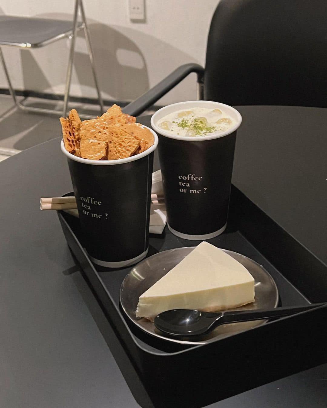 Chọn đồ uống được trang trí đẹp