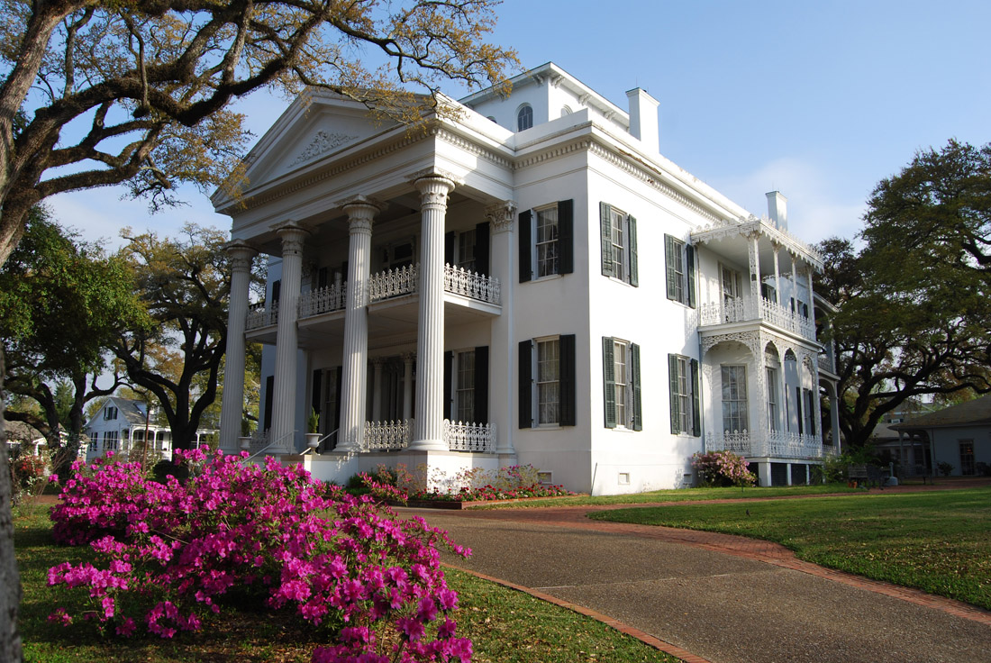 Linden Historic Bed and Breakfast dates back to 1785.