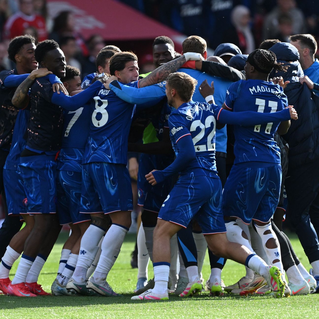 Jackson's red card leaves Chelsea without a striker, despite £1bn spending