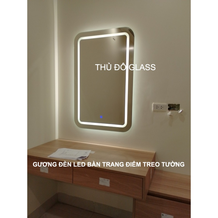 Gương đèn led bàn trang điểm treo tường hình chữ nhật
