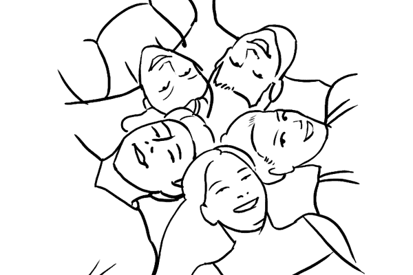 Family 6 - 19 cách tạo dáng chụp ảnh gia đình tự nhiên nhất - HThao Studio