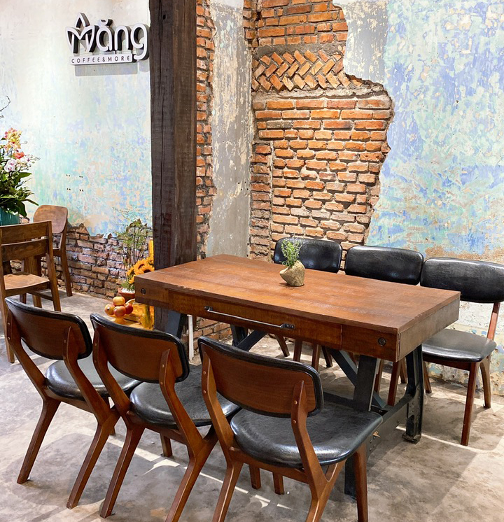 Măng Coffee & More - Quán Cà Phê Cá Koi Đẹp Chụp Ảnh Tết Diên Khánh