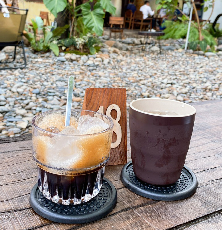 Măng Coffee & More - Quán Cà Phê Cá Koi Đẹp Chụp Ảnh Tết Diên Khánh